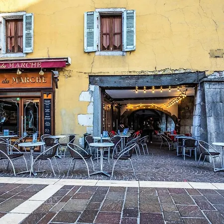 Night Desires Vieille Ville Annecy Charmant Apartment Annecy