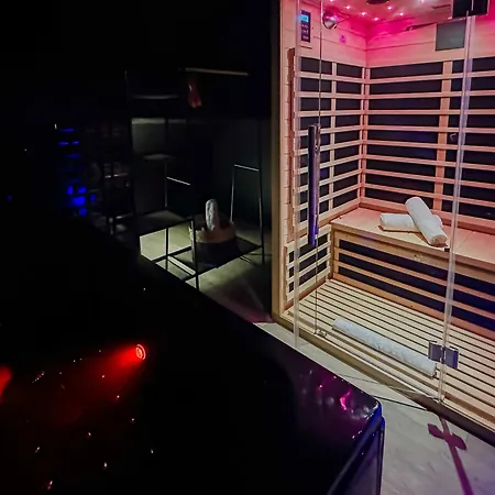 Night Desires Vieille Ville Annecy Charmant Apartment Annecy
